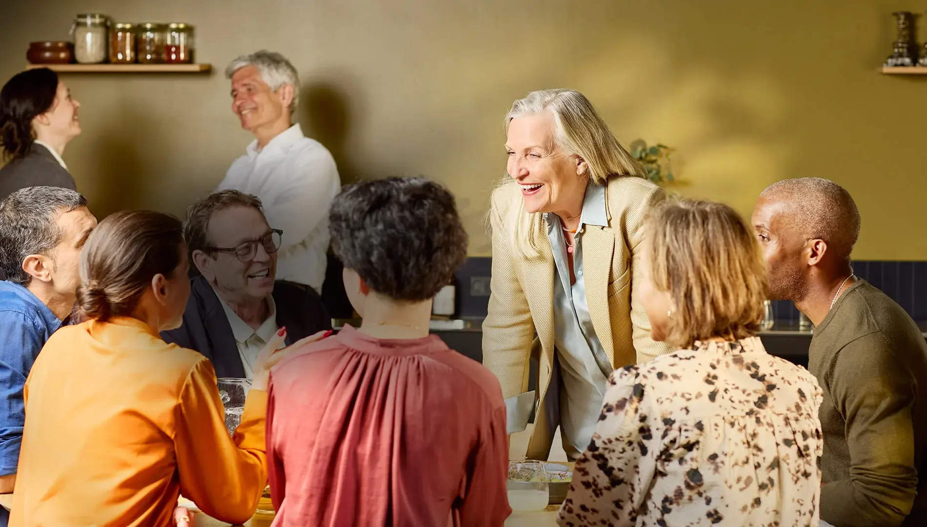 Conversation scenario — woman wearing Motion BTE Super-Power