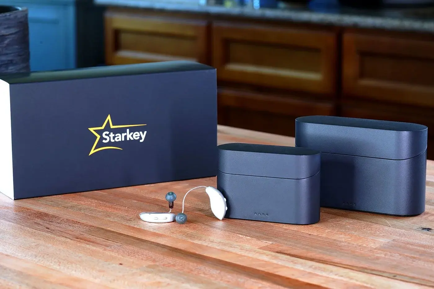 Genesis AI hearing aid presented in StarLink charging case — unboxing